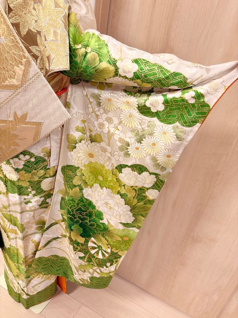 ♤Ren♤様用 振袖セット ヴィンテージ 白系 グリーン 金 MH2508214