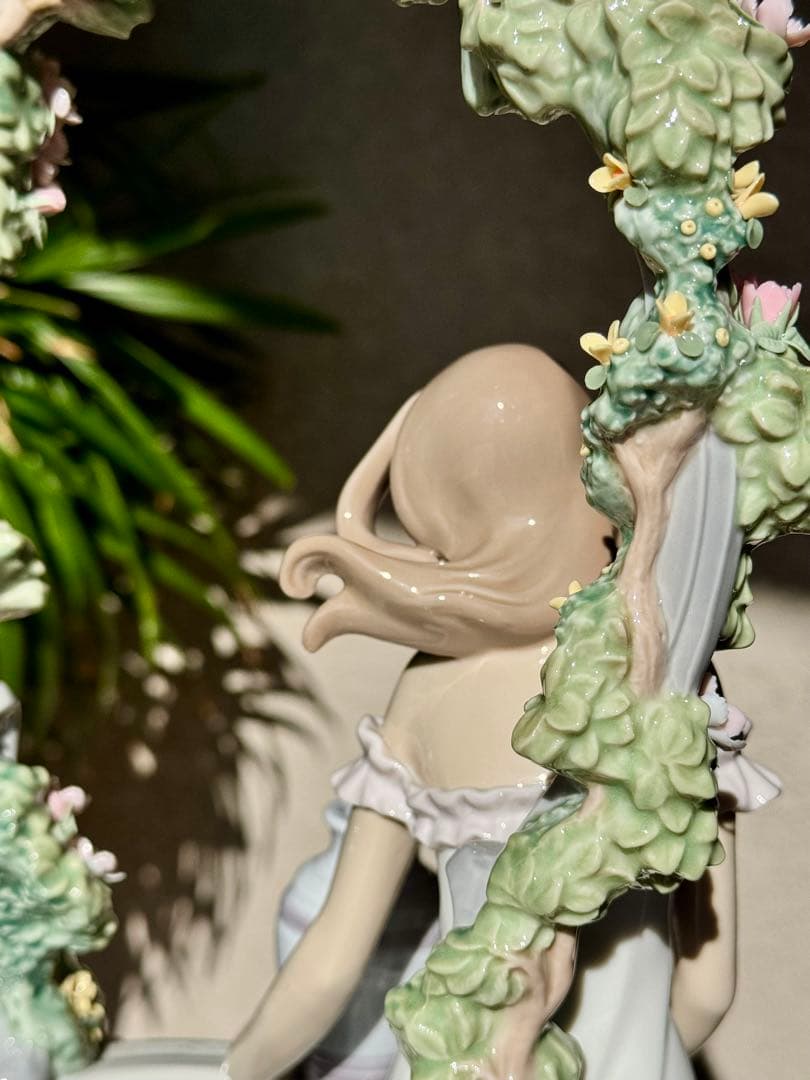 【51.5万円】リヤドロLLADRO 「陽だまりの中で」綺麗！