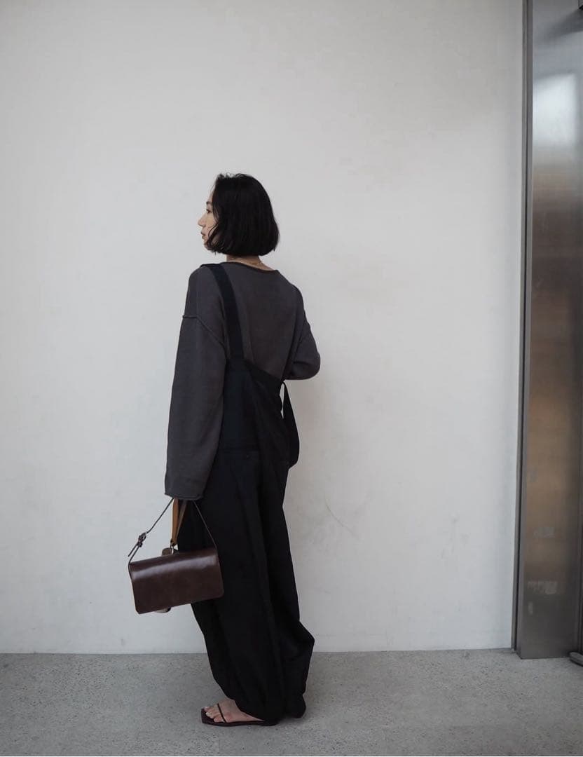 ヴェルドグリ　プロフ必読願います専用⭐︎ エトレトウキョウサスペンダーヘムパンツ