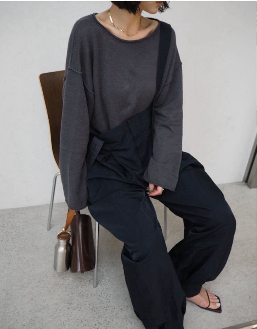 ヴェルドグリ　プロフ必読願います専用⭐︎ エトレトウキョウサスペンダーヘムパンツ