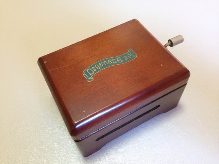 木製　アンティーク オルゴール   お値段交渉受け付けます