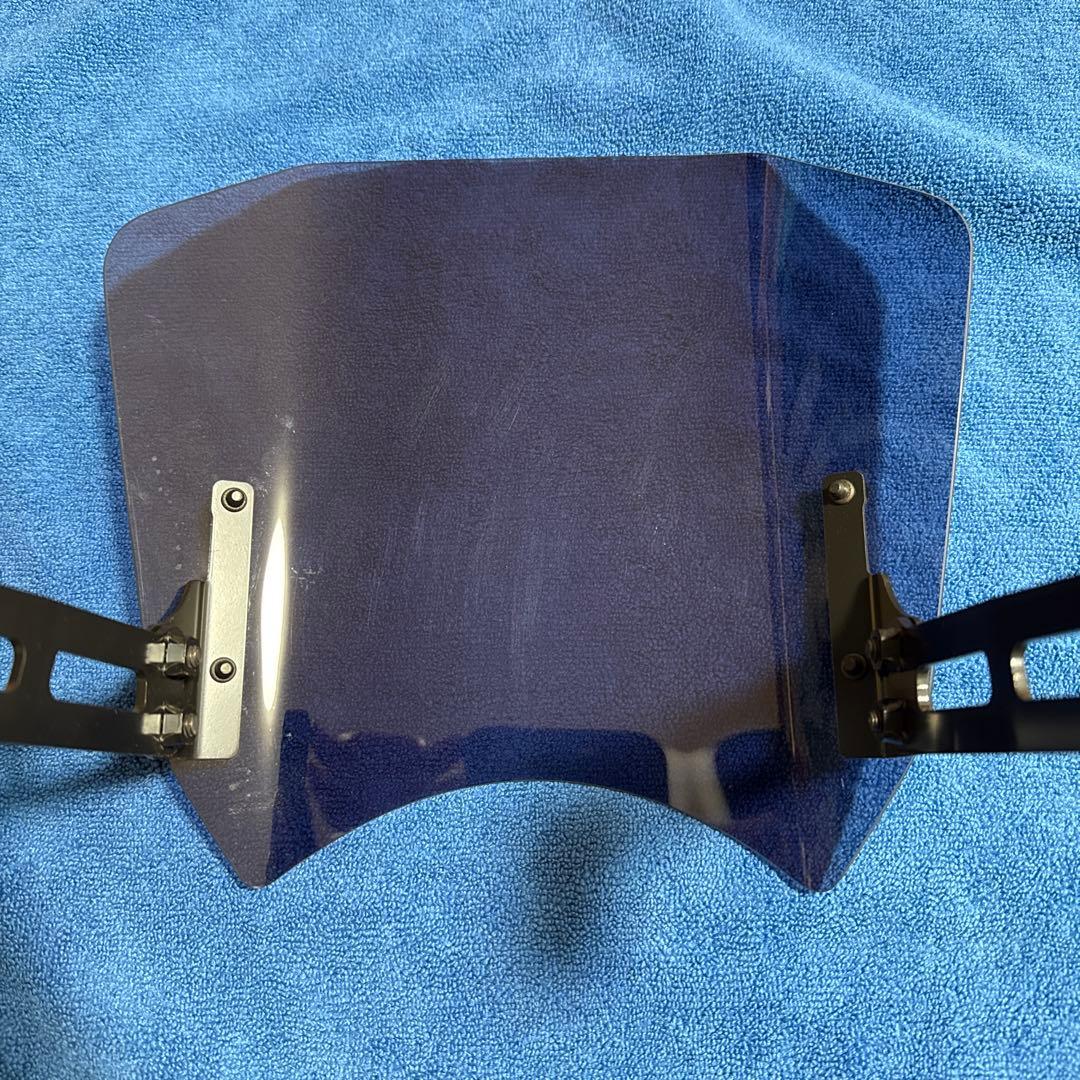 モリワキ　メーターバイザー　カワサキ　Z650RS