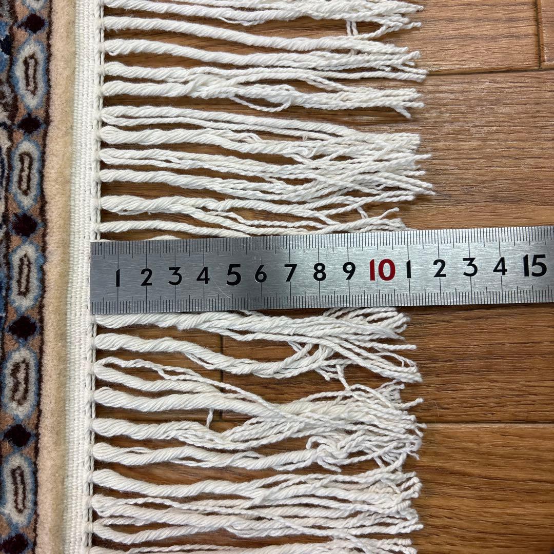 手織りペルシャ絨毯　新品　ナイン産　コルクウール&シルク　210×204 ラグ