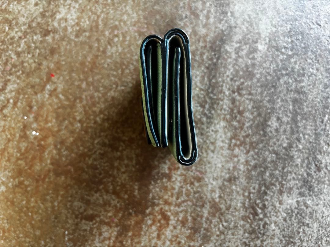 【ほぼ新品】ロエベ 三つ折り財布 トライフォールド ウォレット