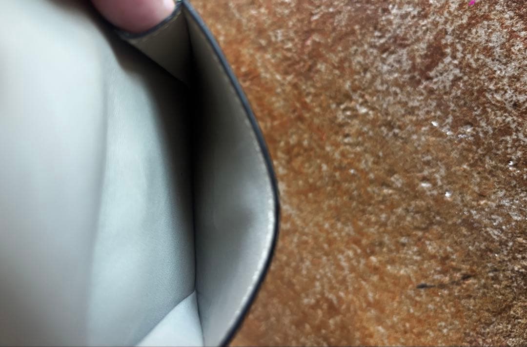 【ほぼ新品】ロエベ 三つ折り財布 トライフォールド ウォレット