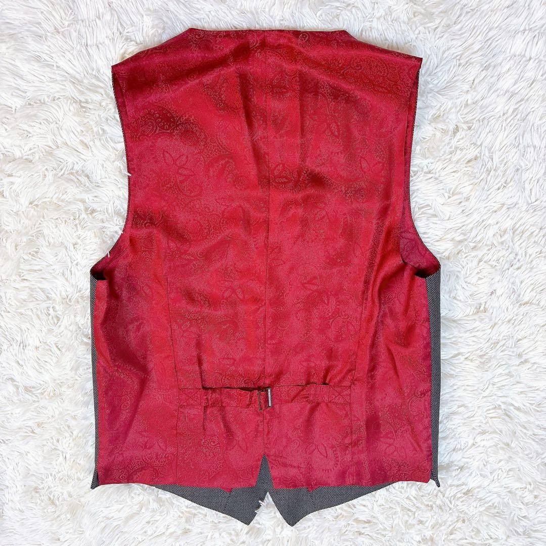 美品　XLサイズ　ドルチェアンドガッバーナ　ベスト　ロゴ金具　レッド　グレー