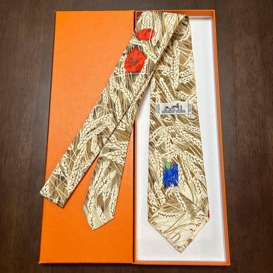 極美品　エルメス　ネクタイ　白ベージュ・赤　花柄　ボタニカル　総柄　結婚式