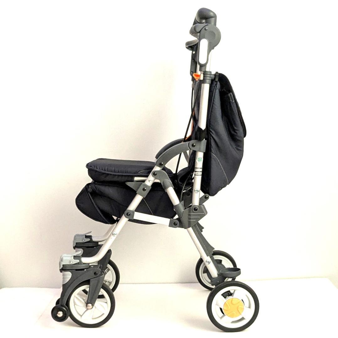 キャリースルーン シルバーカー マキライフテック 軽量　段差スルー機能