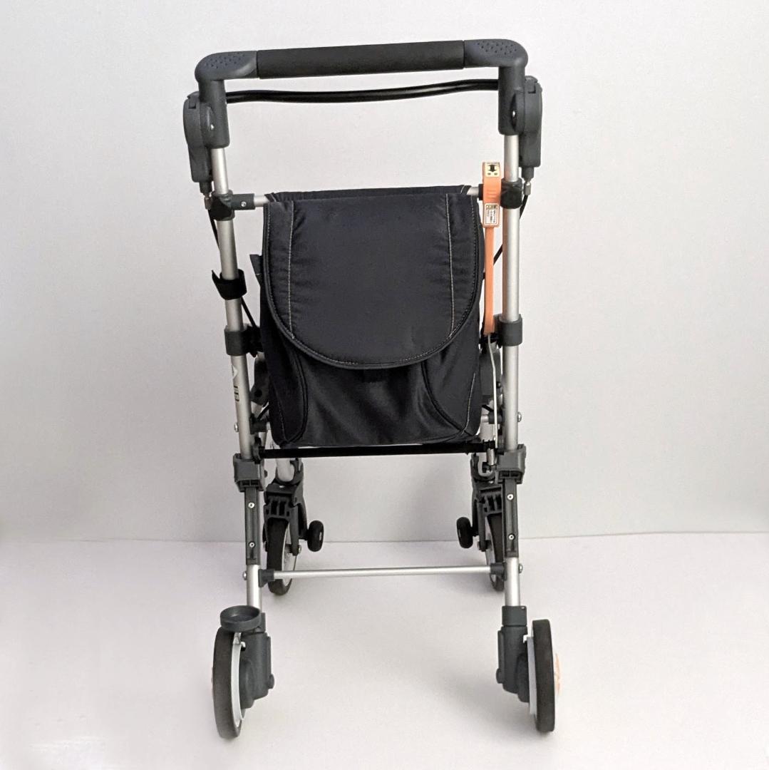 キャリースルーン シルバーカー マキライフテック 軽量　段差スルー機能