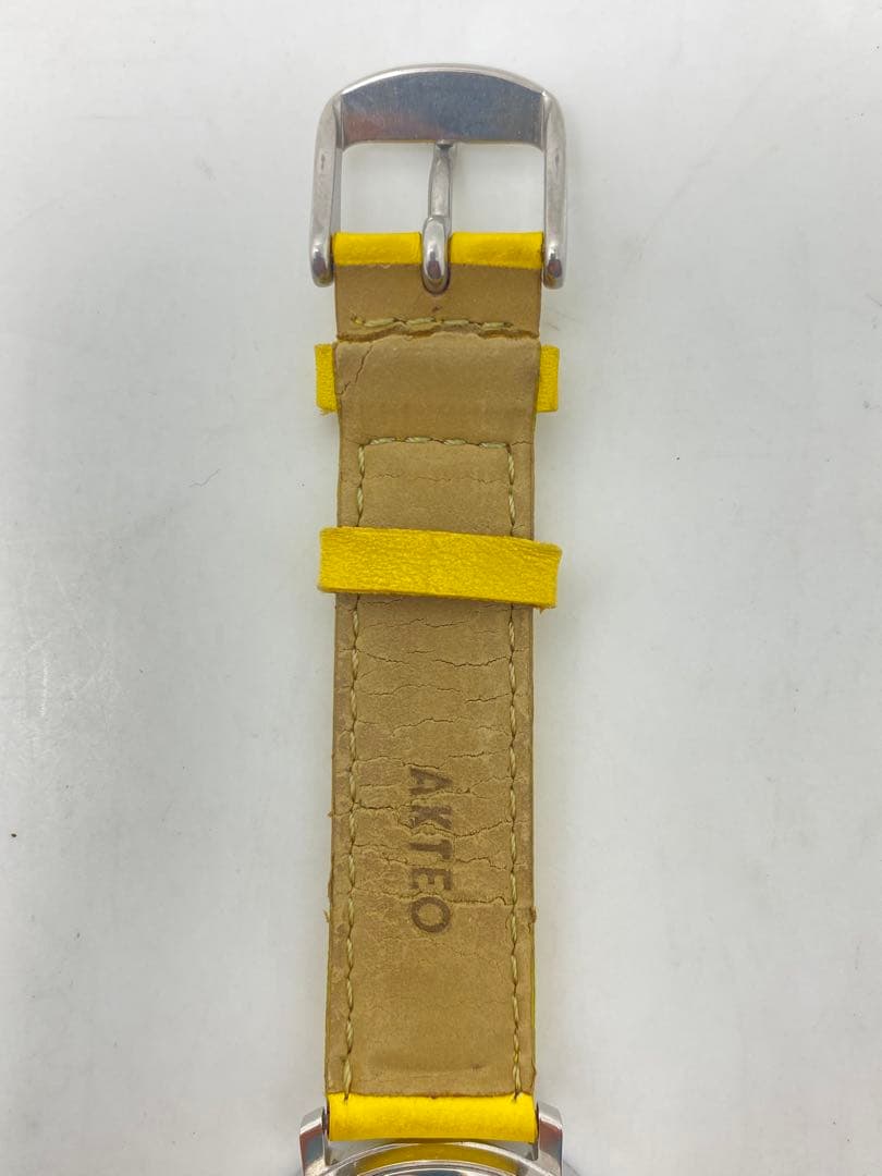 アクテオ　レザーバンド 腕時計2本セット （動作品）