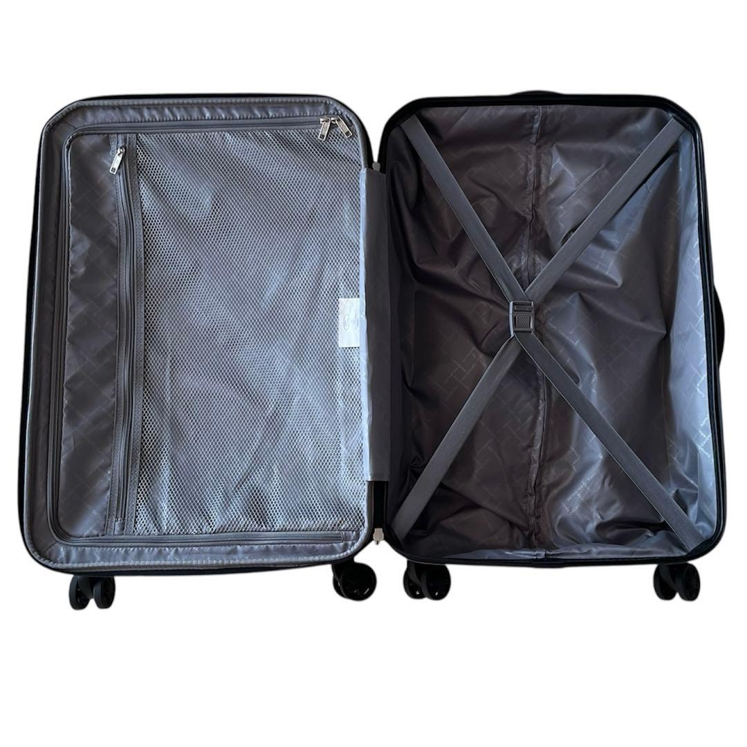【美品一回のみ使用】サムソナイト　キャリーケース　黒　海外限定モデル　軽量　高級