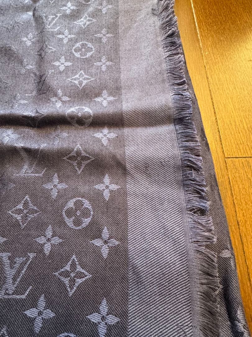 LOUIS VUITTON ネイビー ストール