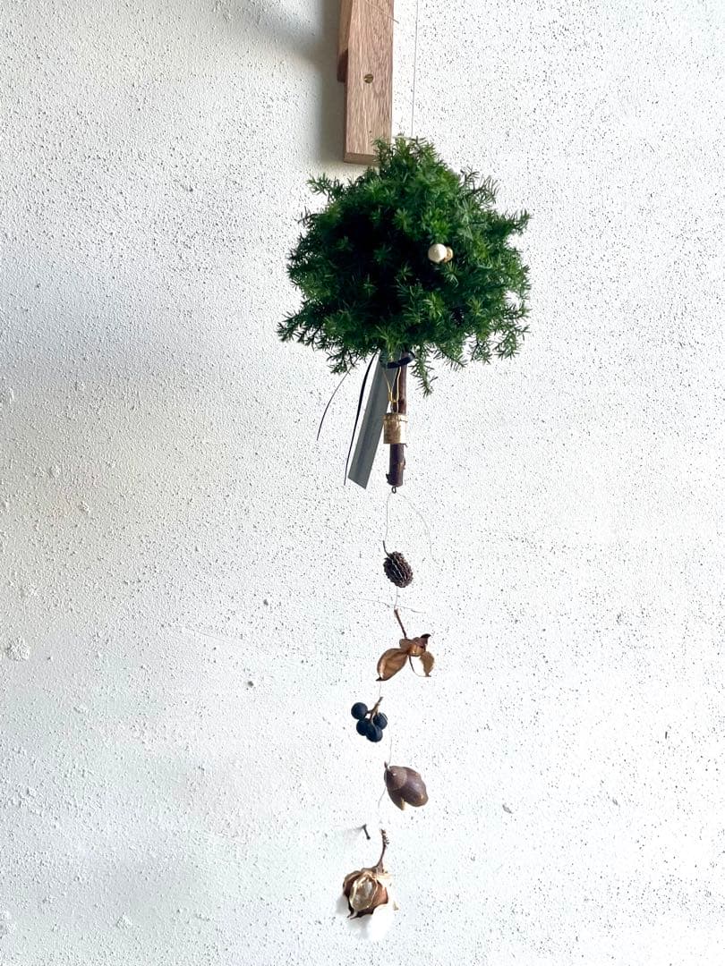 ミニツリーのフライングリース　（プリザーブド）