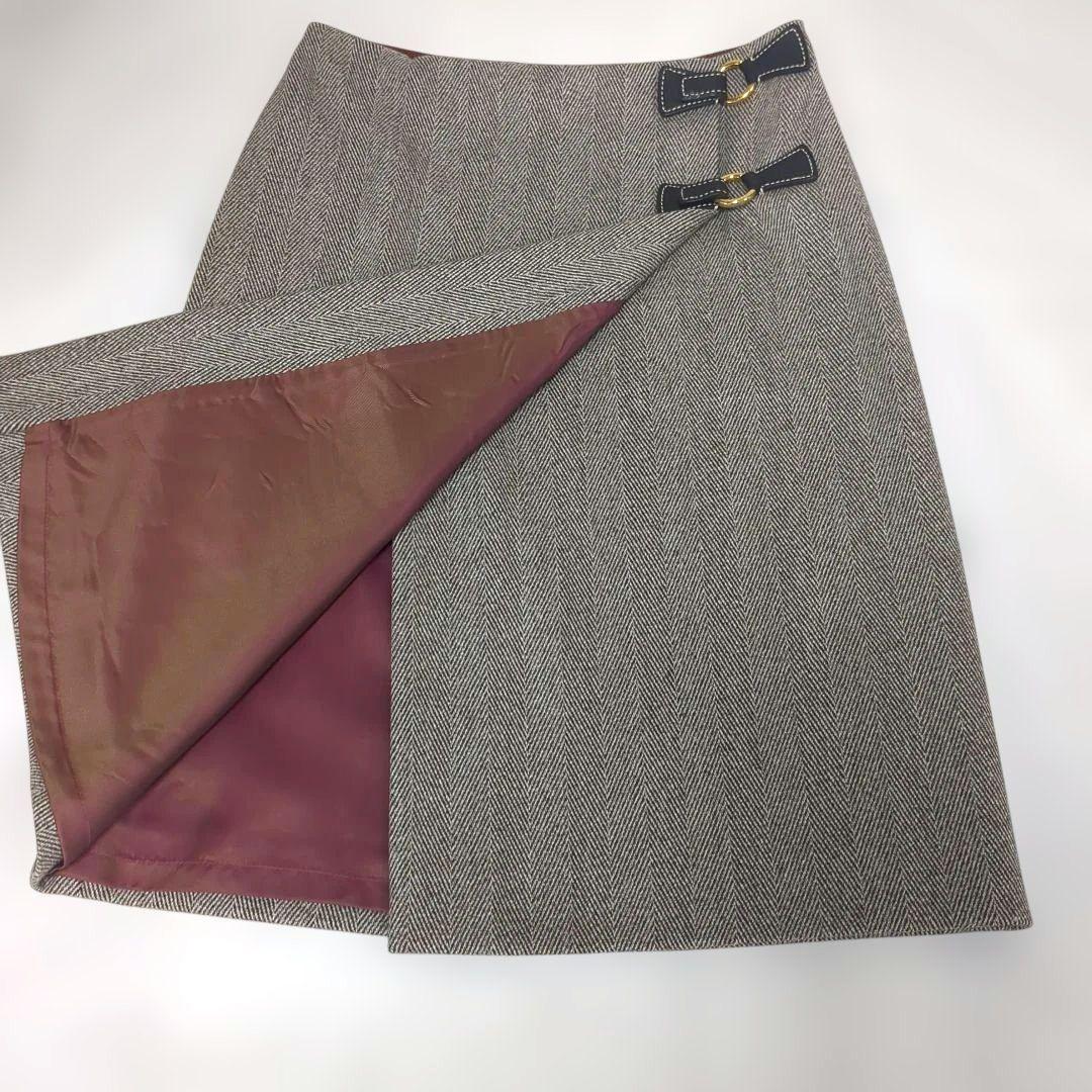 ロロピアーナ　デザイン　スカート