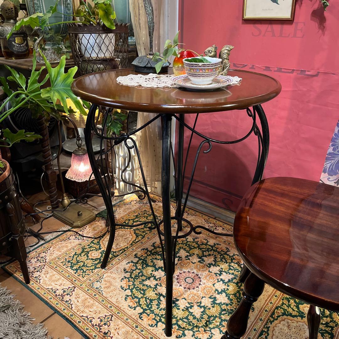 アイアンフレーム　アンティークST コンパクト　ラウンドテーブル　ティーテーブル