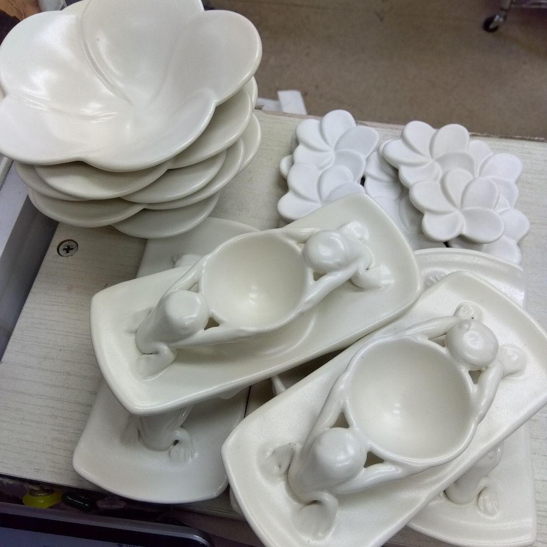 ジェンガラケラミック　バリ　小鉢・ソルト置き・箸置き