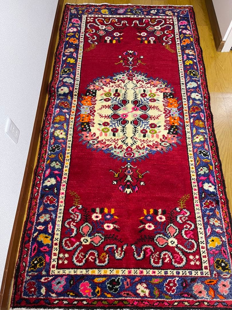 値下げ　ギュネイラグ　ヴィンテージラグ　ギュネイ絨毯