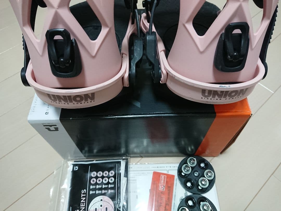 UNION CONTACT PRO ビンディング Mサイズ ピンク