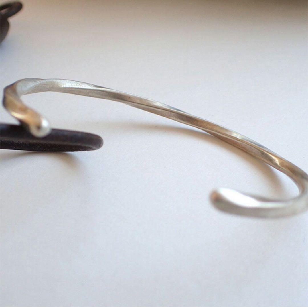 MANANAS(マナナス) バングル