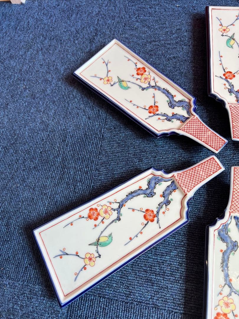 1069 　幸楽窯　有田焼　伊万里  色絵 梅にうぐいす 羽子板　6客