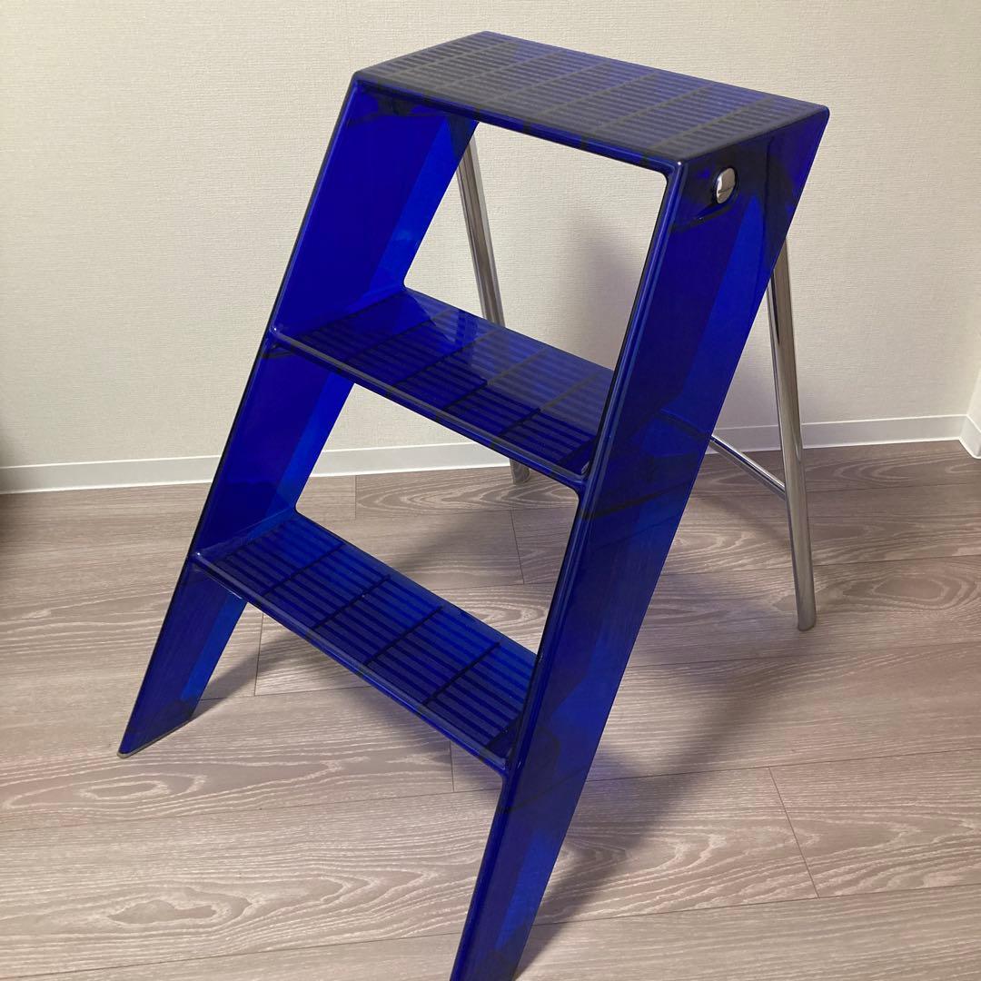 kartell Upper (カルテル アッパー)