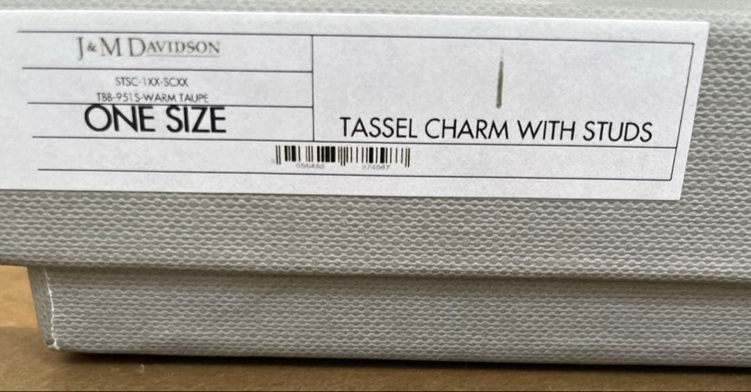 最終値下げ！新品未使用　J&M DAVIDSON タッセルチャーム