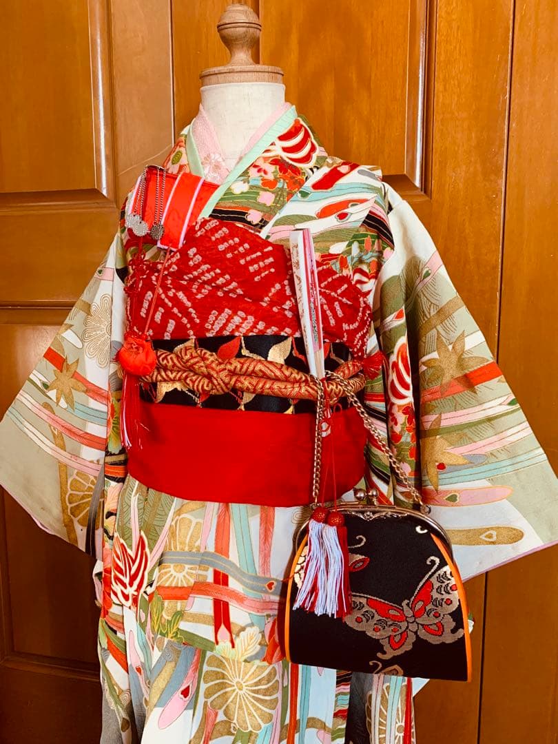 七五三　アンティーク　3歳の女の子の振り袖コーディネート　フルセット