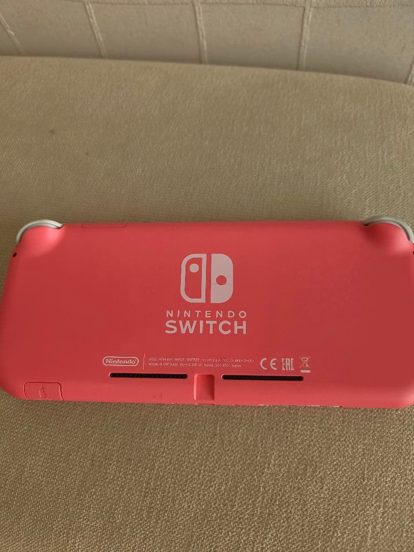 任天堂 Switch Lite コーラルピンク 本体 動作確認済 初期化済
