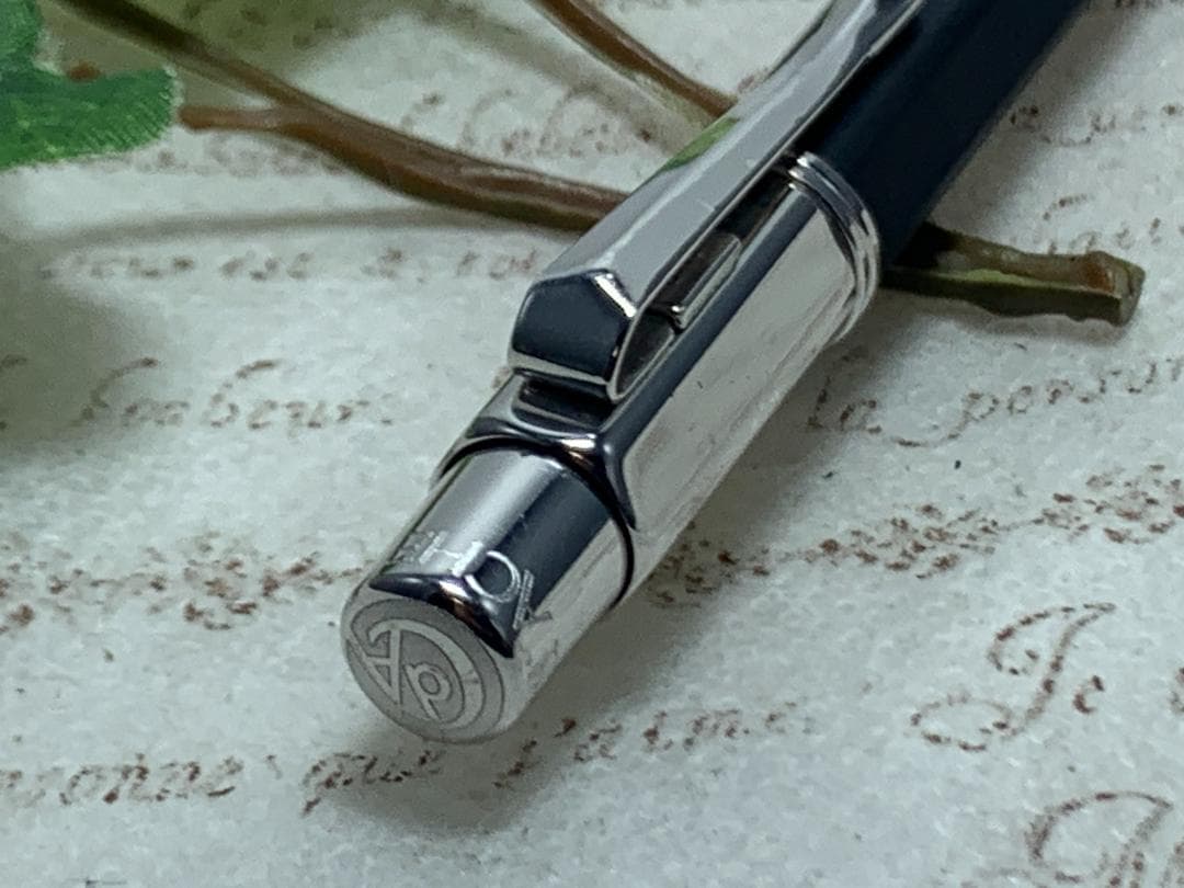 カランダッシュ CARAN d'ACHE　バリアス　ボールペン