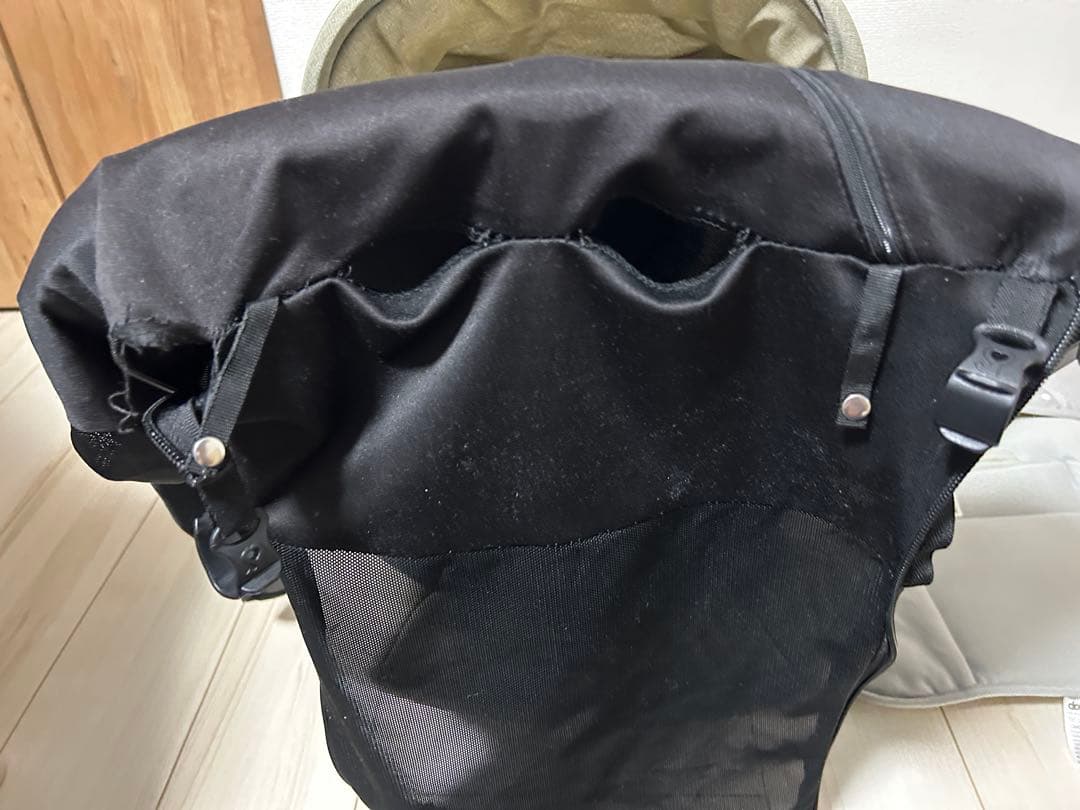 週末特価　Doona+（ドゥーナ プラス）本体＋付属品セット 中古