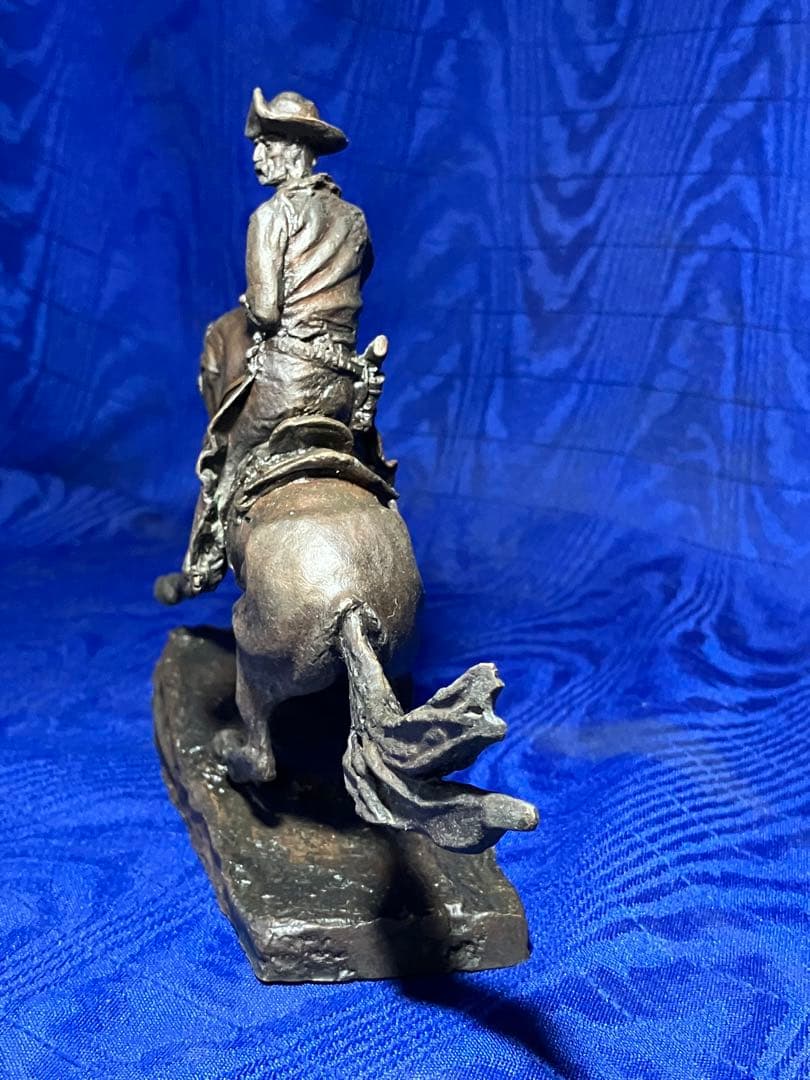 カウボーイ　ロデオ　フレデリックレミントン　The COWBOY ブロンズ像風