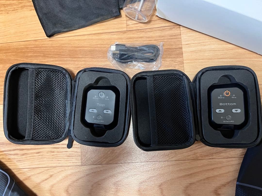 aSAKAWA SIXPADパワースーツトップ正規品　レディースSサイズ