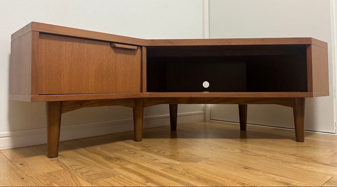 週末限定値下げunicoコーナー型テレビ台 ウォールナット調