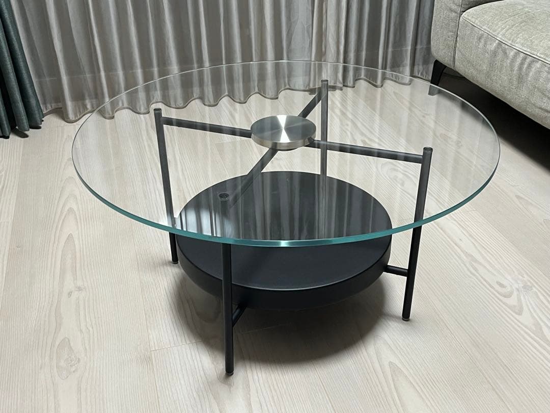 BoConcept ボーコンセプトMadrid ガラス　コーヒーテーブル