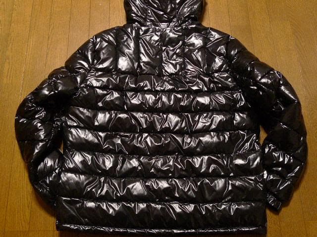 【大きい】XLXXL日本サイズ位トミーヒルフィガーUSA限定極暖ダウンジャケット