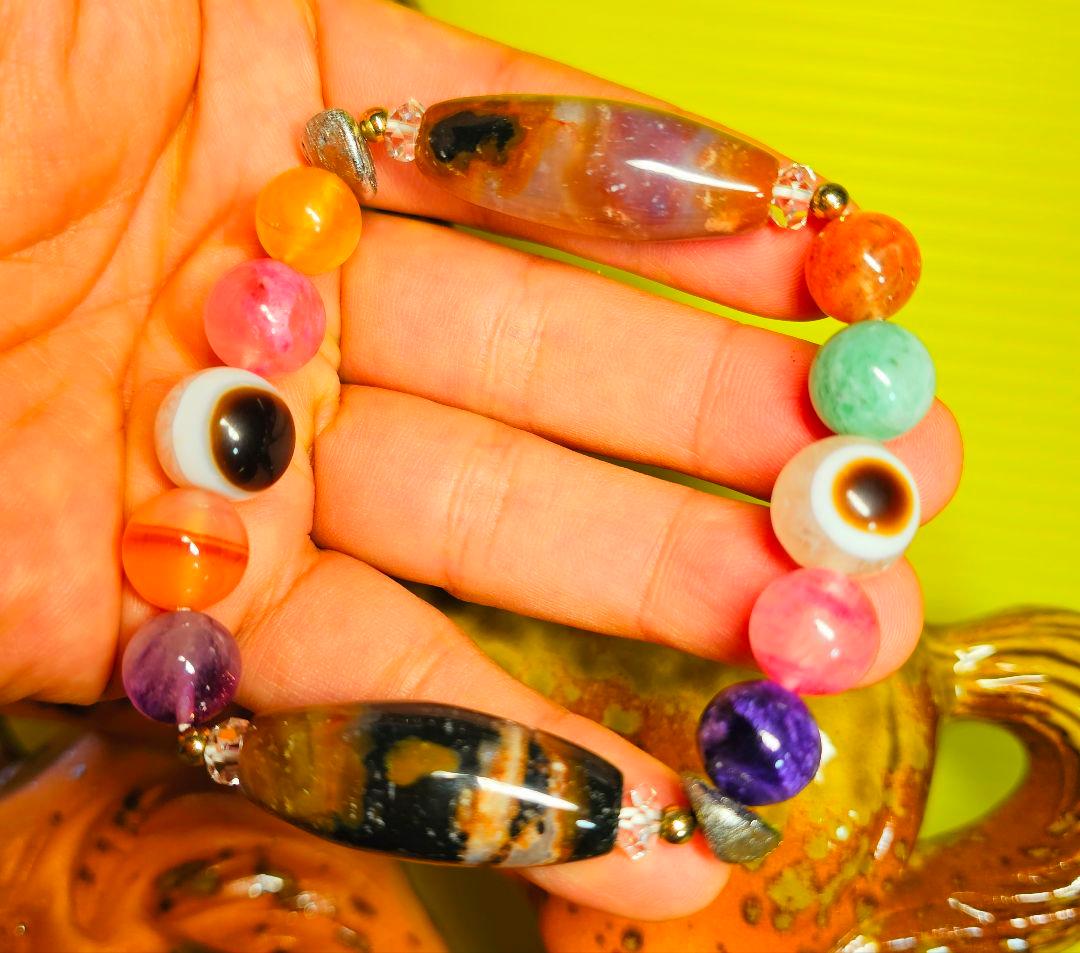 超開運‼️干支(馬)の置物と新春開運ブレスの2点セット