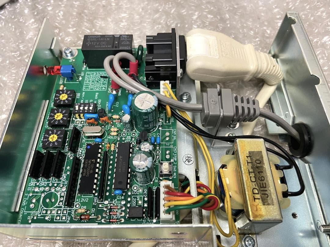 美品■東亜電子工業　タイマー　TD-S2-100　100円硬貨■動確認済①