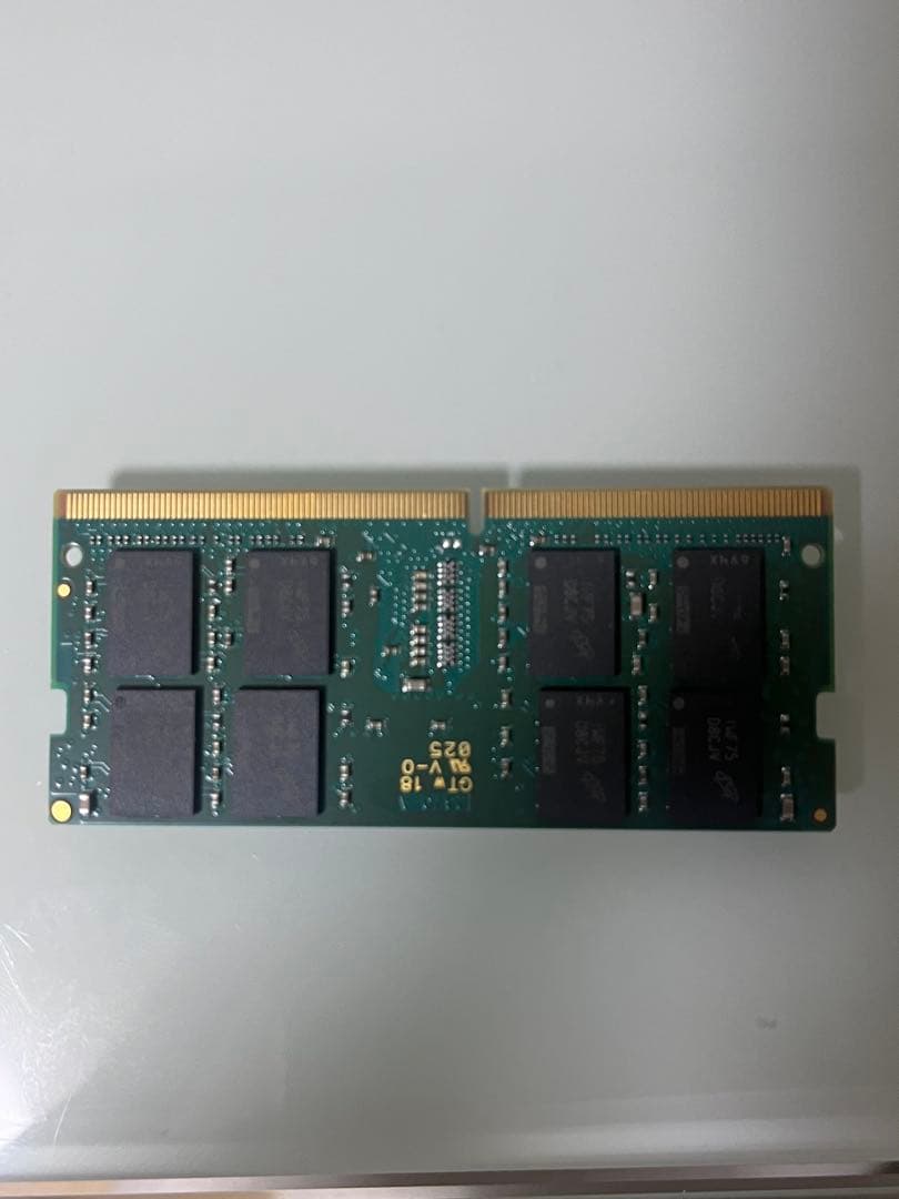 メモリー Crucical 32Gb DDR4 SODIMM