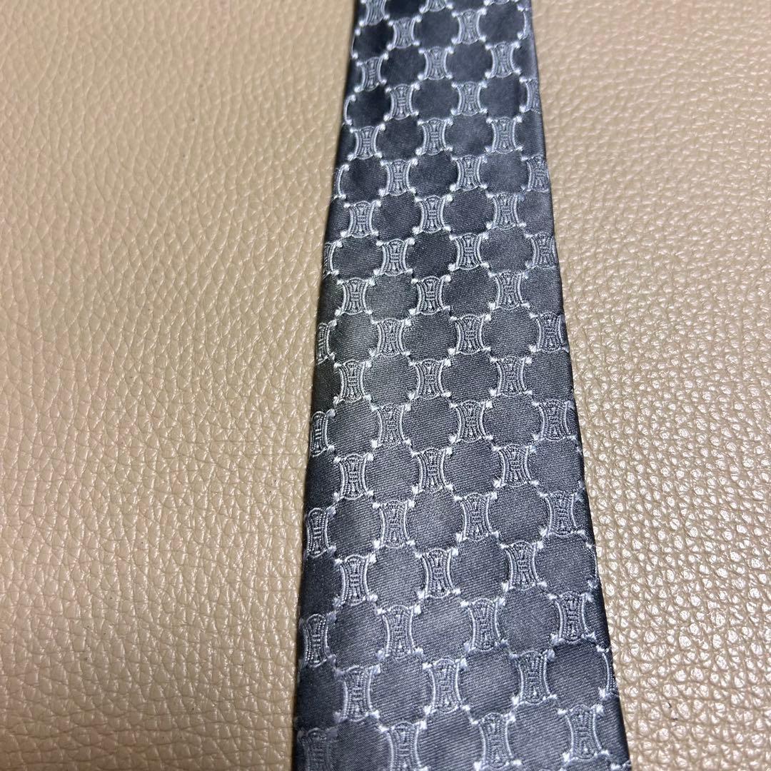 セリーヌ　ネクタイ　マカダム　トリオンフ　ストライプ ドット　チェック　グレー