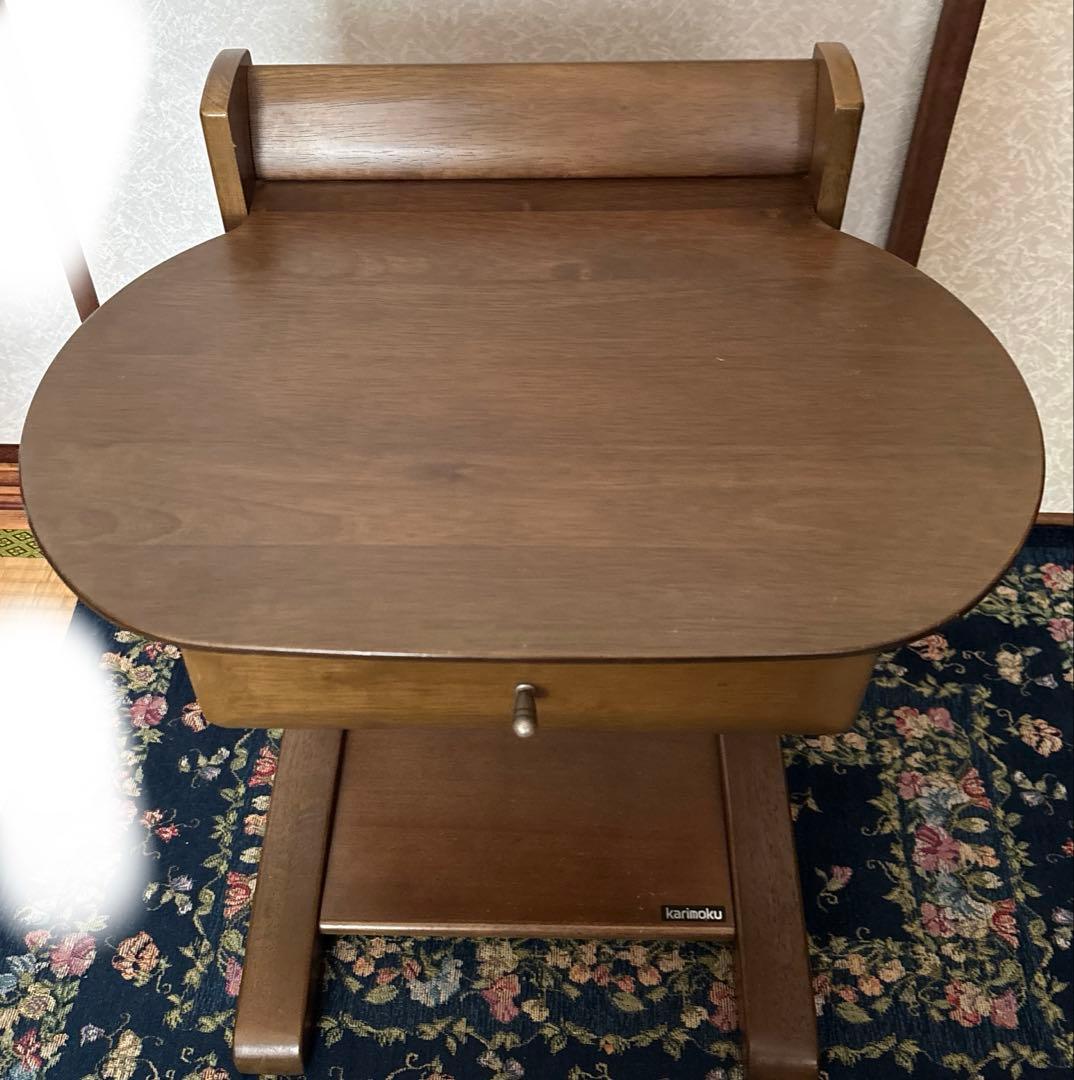 カリモク　サイドテーブル　ナイトテーブル
