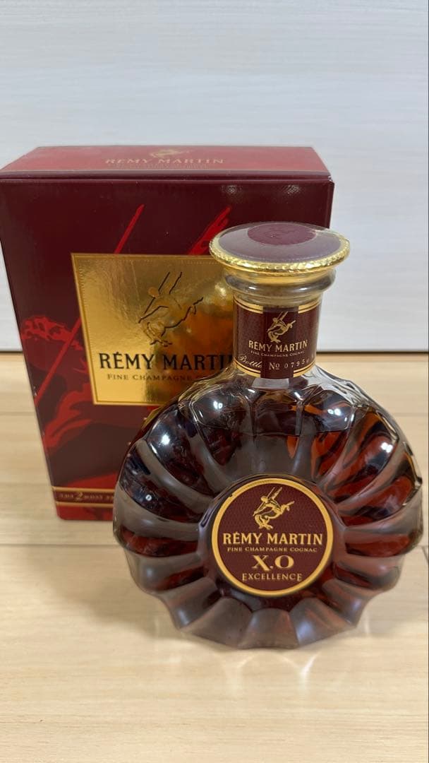 REMY MARTIN XO EXCELLENCE 700ml 化粧箱付き