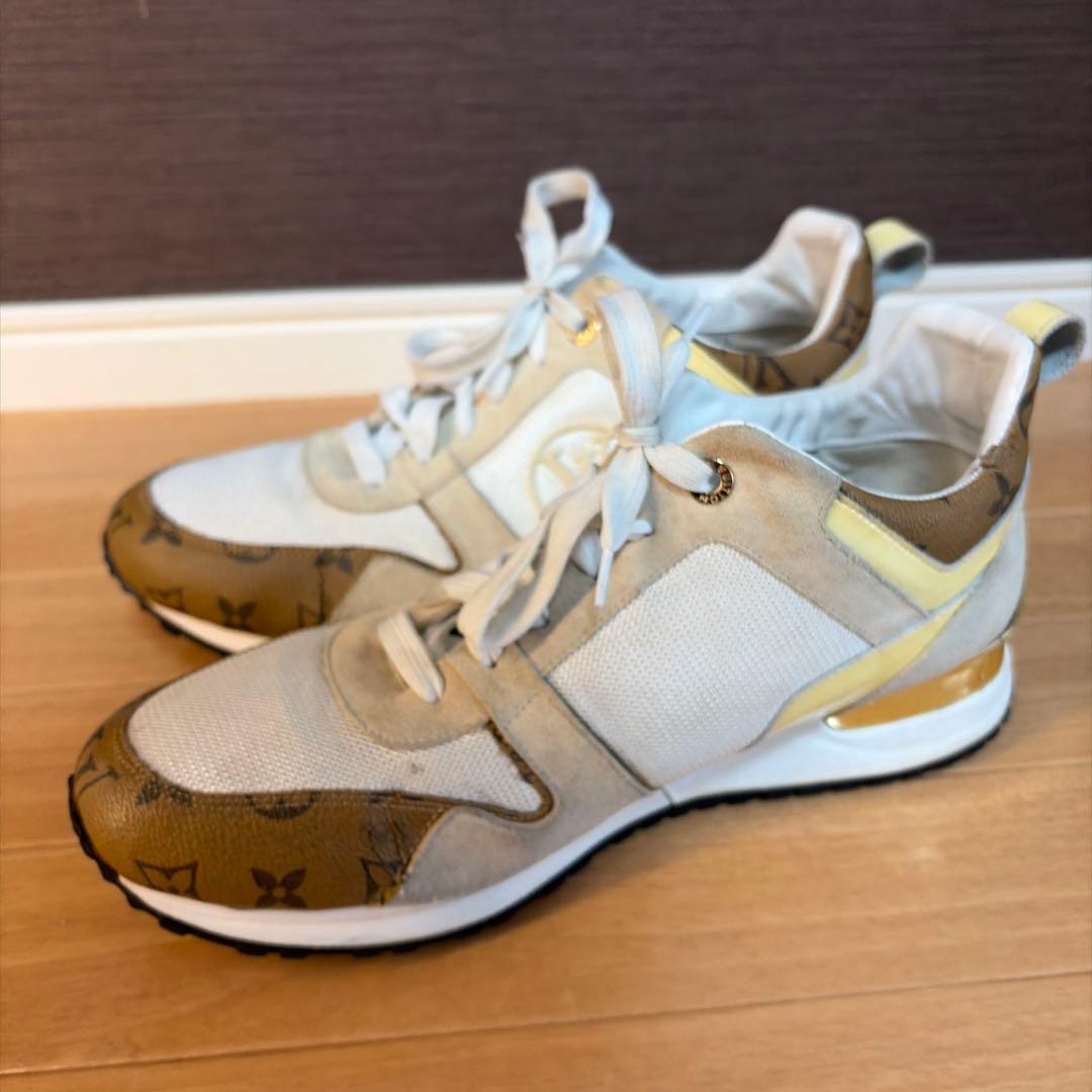 【希少✨】ルイヴィトン スニーカーランアウェイ モノグラム LVロゴ27cm相当