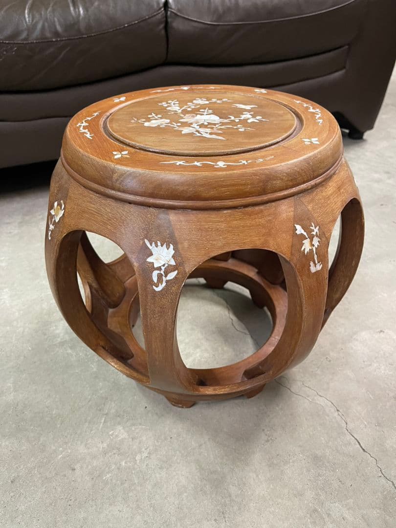 唐木の螺鈿象嵌花台　スツール　置台 飾り棚 香炉台 華道具 唐物 中国美術