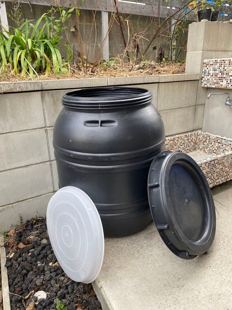 【Shigeru】雨水タンク（ブラック）　２個　引き取り