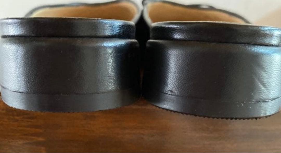 フェラガモ　バレエシューズ