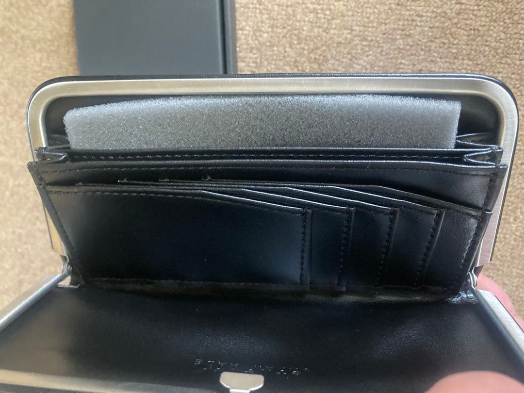 未使用 STATUSY ヴィーガンレザー長財布 ブラック