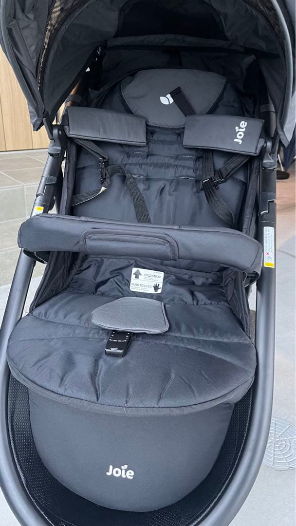 Joie ブラック ベビーカー リクライニング機能付ミッドナイトブラック