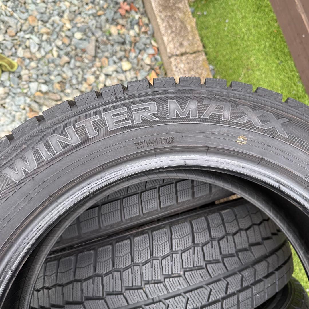 kihiro ①195/60R17ダンロップスタッドレスタイヤ４本