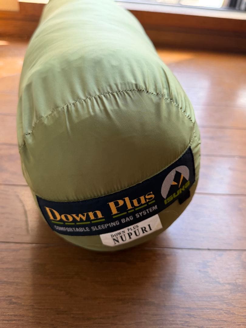イスカ Down Plus NUPURI 高級ダウンシュラフ 収納袋付