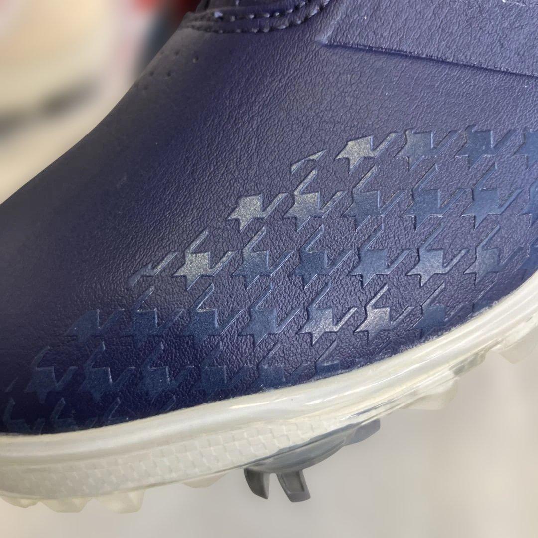 値下げ　未使用　ニューバランス　ゴルフシューズ　23センチ